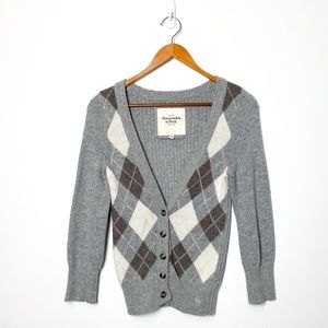 Abercrombie and Fitch Grey Argyle Cardigan